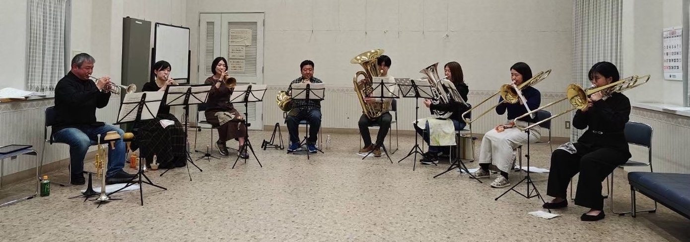 原町駅での練習風景